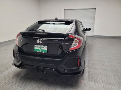 Used 2018 Honda Civic Sport image 7