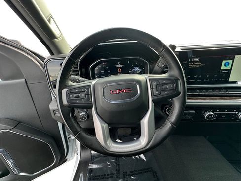 Used 2024 GMC Sierra 2500 SLE image 12