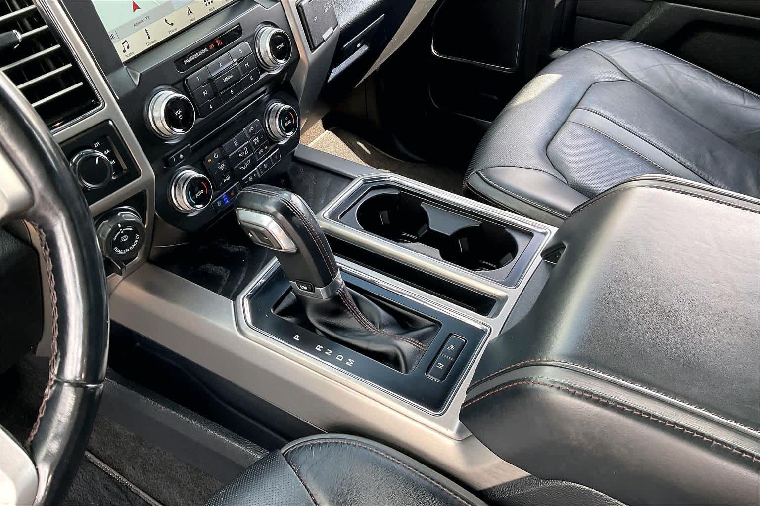 Used 2018 Ford F150 Platinum w/ Equipment Group 701A Luxury AWD/4WD image 16