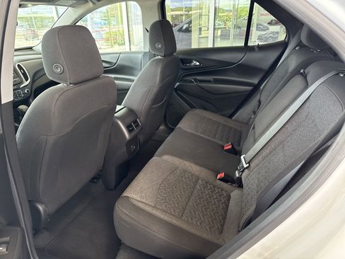 Used 2022 Chevrolet Equinox LT image 14