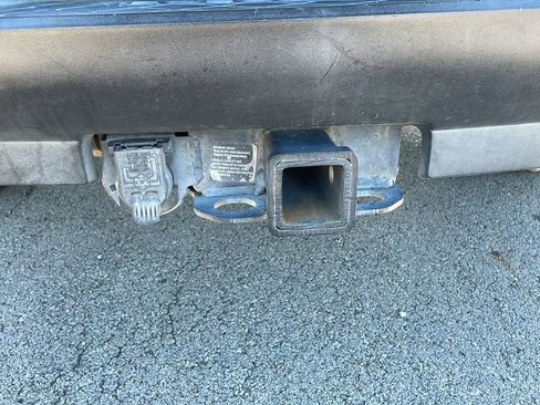 Used 2011 Nissan Armada SL image 18