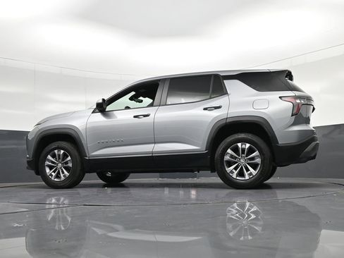 Used 2025 Chevrolet Equinox LT w/ Safety and Technology Package FWD image 35