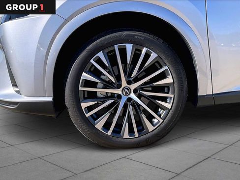 Certified 2025 Lexus RX 350 Premium Plus image 8