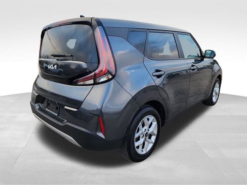 Used 2024 Kia Soul LX w/ Option Group 015 image 8
