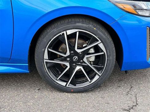 Certified 2024 Nissan Sentra SR w/ SR Premium Package image 7