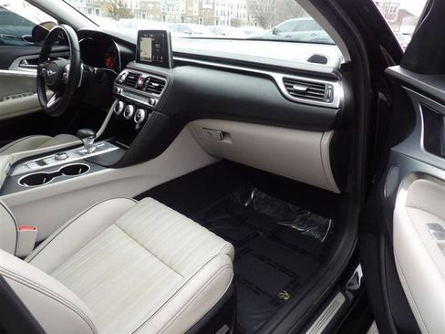 Used 2019 Genesis G70 3.3T Advanced w/ Elite Package image 5