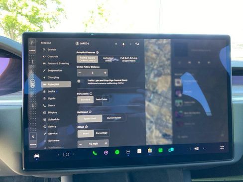 Used 2022 Tesla Model X AWD/4WD image 18