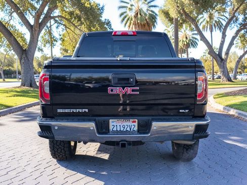 Used 2018 GMC Sierra 1500 SLT w/ Enhanced Driver Alert Package image 6