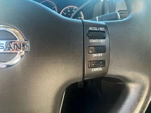 Used 2010 Nissan Titan XE w/ XE Popular Equipment Pkg image 15