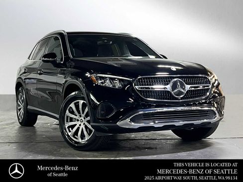Certified 2026 Mercedes-Benz GLC 300 4MATIC image 1