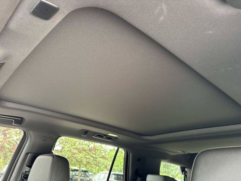 Used 2023 Chevrolet Tahoe RST AWD/4WD image 17