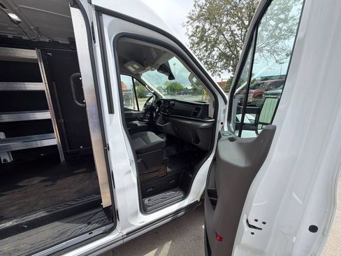 Used 2022 Ford Transit 250 Medium Roof AWD w/ Interior Upgrade Package image 14