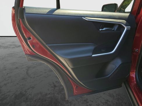 Used 2024 Toyota RAV4 XLE Premium FWD image 17
