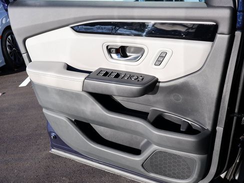 New 2025 Honda Pilot EX-L image 31