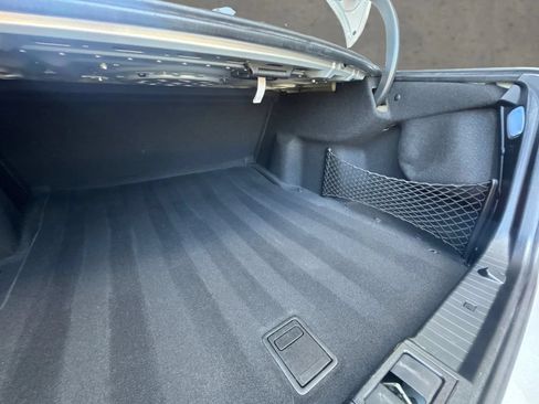 Used 2008 Mercedes-Benz E 350 Sedan image 53