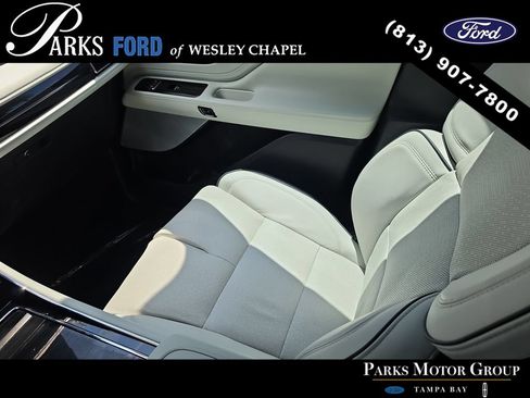 Used 2025 Lincoln Aviator Black Label w/ Black Label Special Edition AWD/4WD image 15