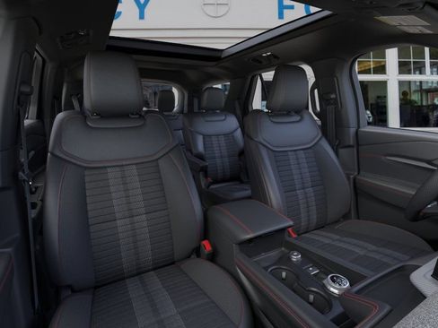 New 2026 Ford Explorer ST-Line AWD/4WD image 10
