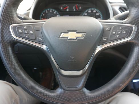 Used 2024 Chevrolet Malibu LT image 18