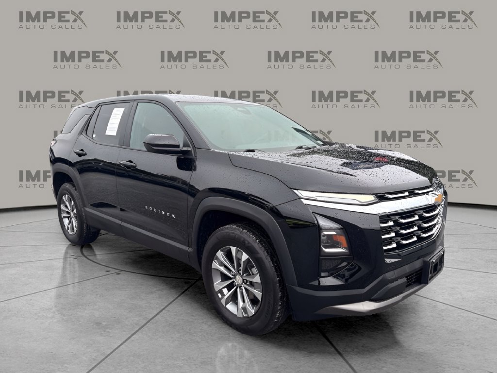 Used 2025 Chevrolet Equinox LT AWD/4WD image 7