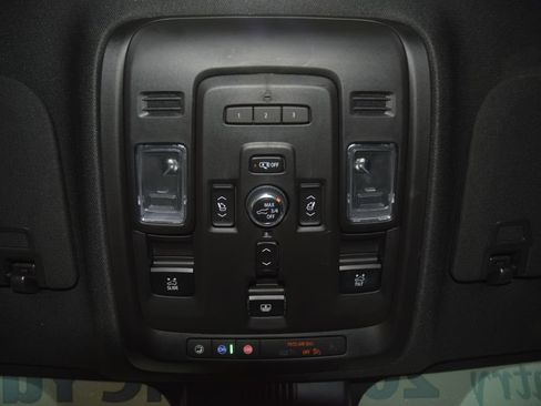Used 2024 GMC Yukon Denali AWD/4WD image 54