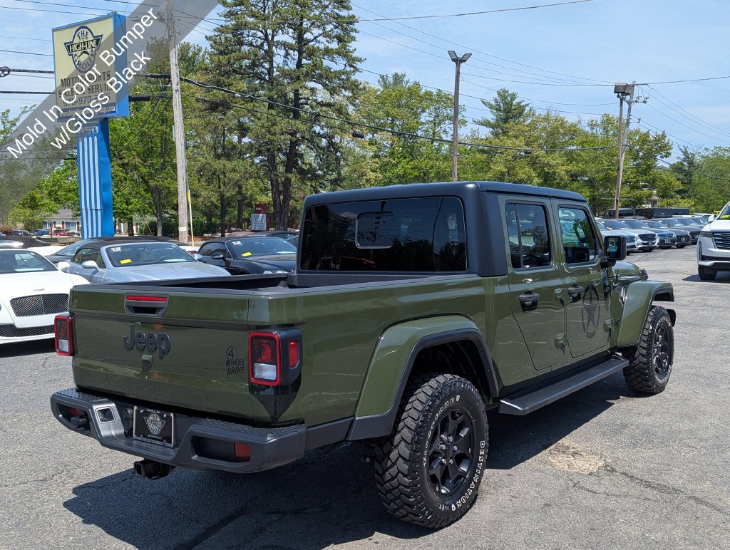 Used 2022 Jeep Gladiator Sport AWD/4WD image 9