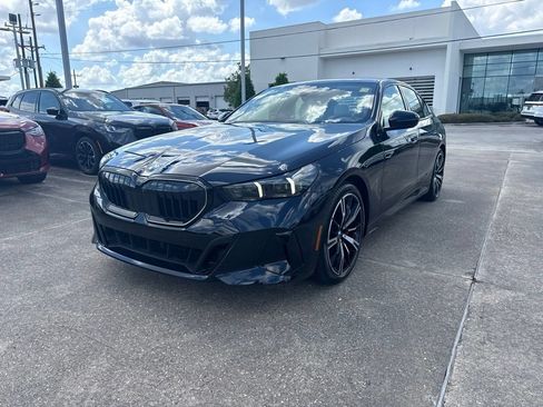 New 2027 BMW 530i w/ M Sport Package RWD image 1