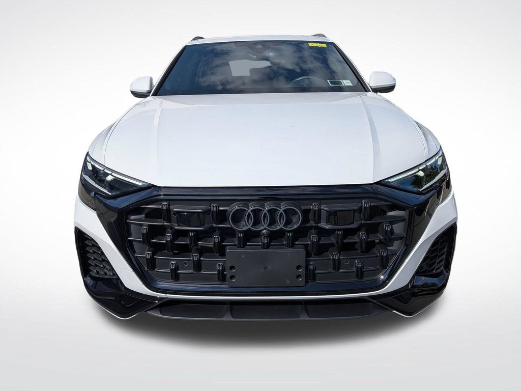 Used 2024 Audi Q8 Premium AWD/4WD image 8