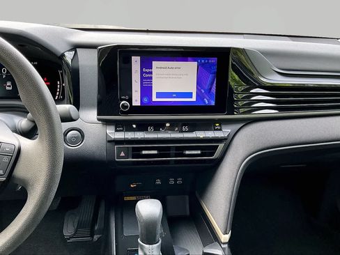 Certified 2025 Toyota Camry LE FWD image 13