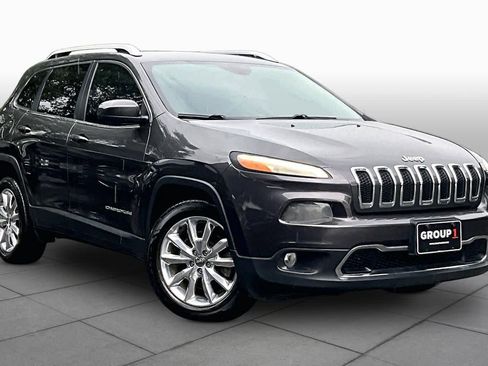 Used 2016 Jeep Cherokee Limited FWD image 3