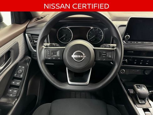 Certified 2023 Nissan Rogue S image 16