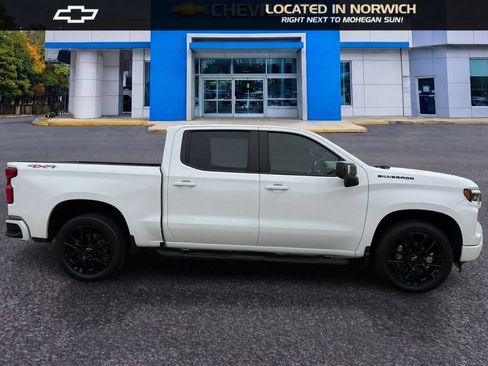 Certified 2023 Chevrolet Silverado 1500 RST w/ Rally Edition AWD/4WD image 4
