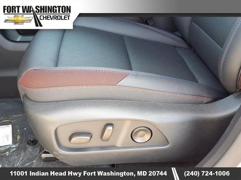 New 2026 Chevrolet Equinox RS FWD image 8