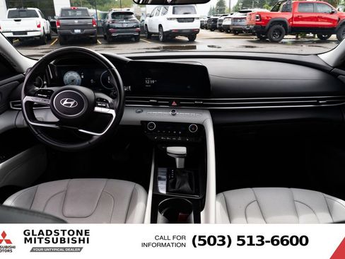 Used 2024 Hyundai Elantra Limited FWD image 8