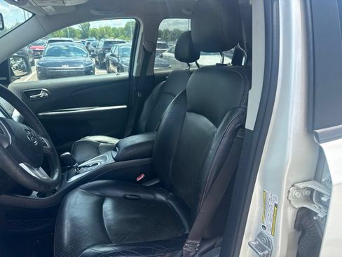 Used 2017 Dodge Journey GT AWD/4WD image 10