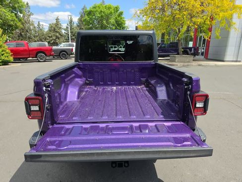 New 2026 Jeep Gladiator Sport AWD/4WD image 22