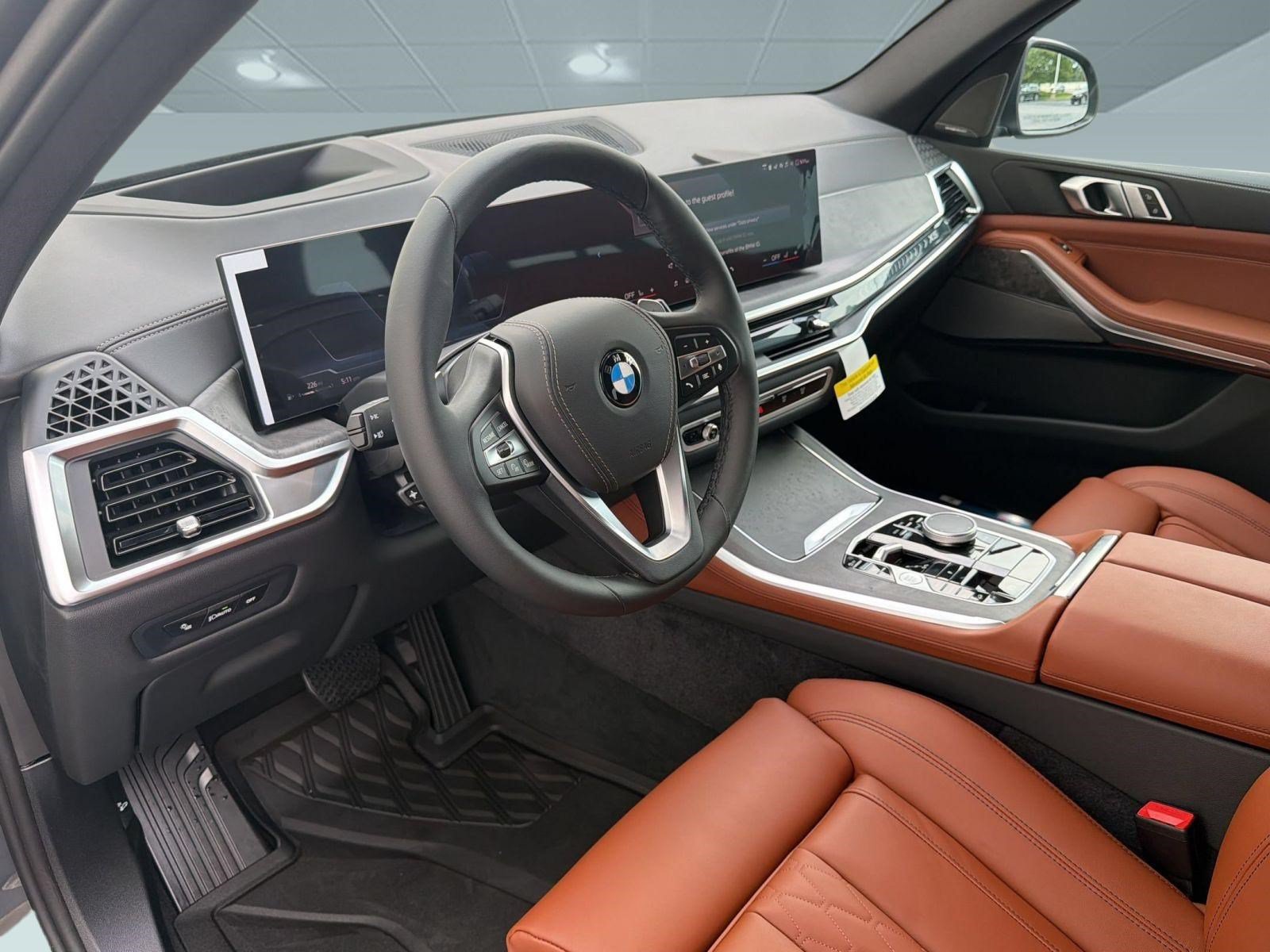 Used 2026 BMW X5 xDrive40i AWD/4WD image 4