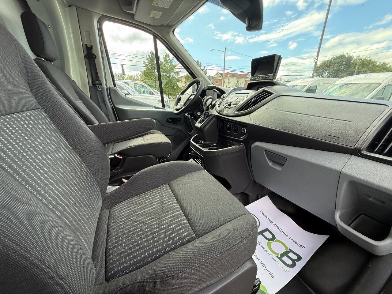 Used 2015 Ford Transit 250 138 w/ Interior Upgrade Package RWD image 8