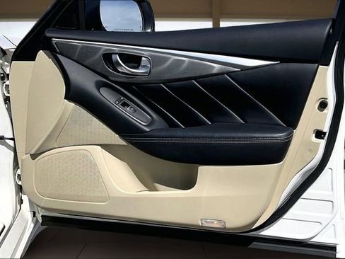 Used 2014 INFINITI Q50 Premium w/ Navigation Package image 24