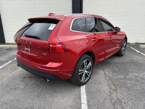 Used 2018 Volvo XC60 T6 Momentum w/ Advanced Package image 3