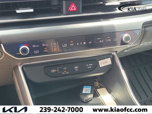 New 2026 Kia Carnival FWD image 28