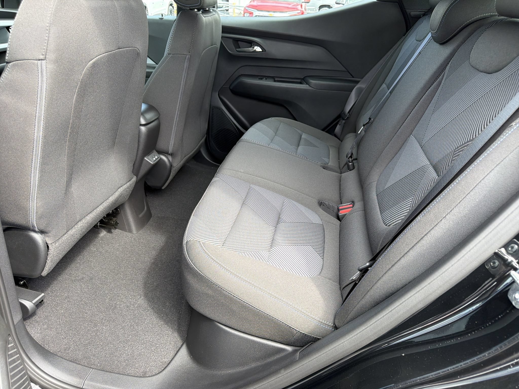 New 2027 Chevrolet Bolt LT w/ Comfort Package FWD image 14