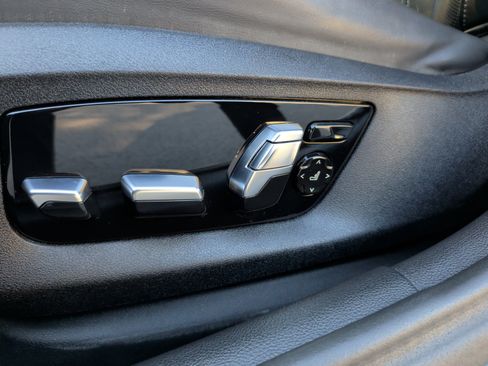 Used 2023 BMW M5 w/ Executive Package image 28