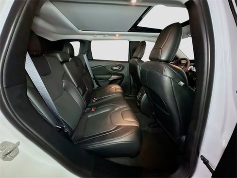 Certified 2022 Jeep Cherokee Limited image 21