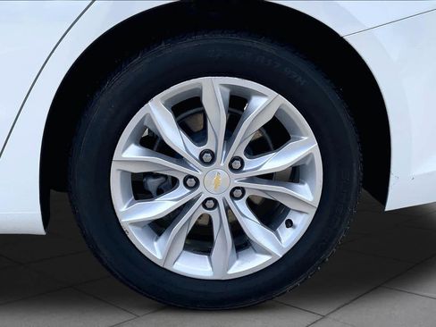 Used 2024 Chevrolet Malibu LT FWD image 11