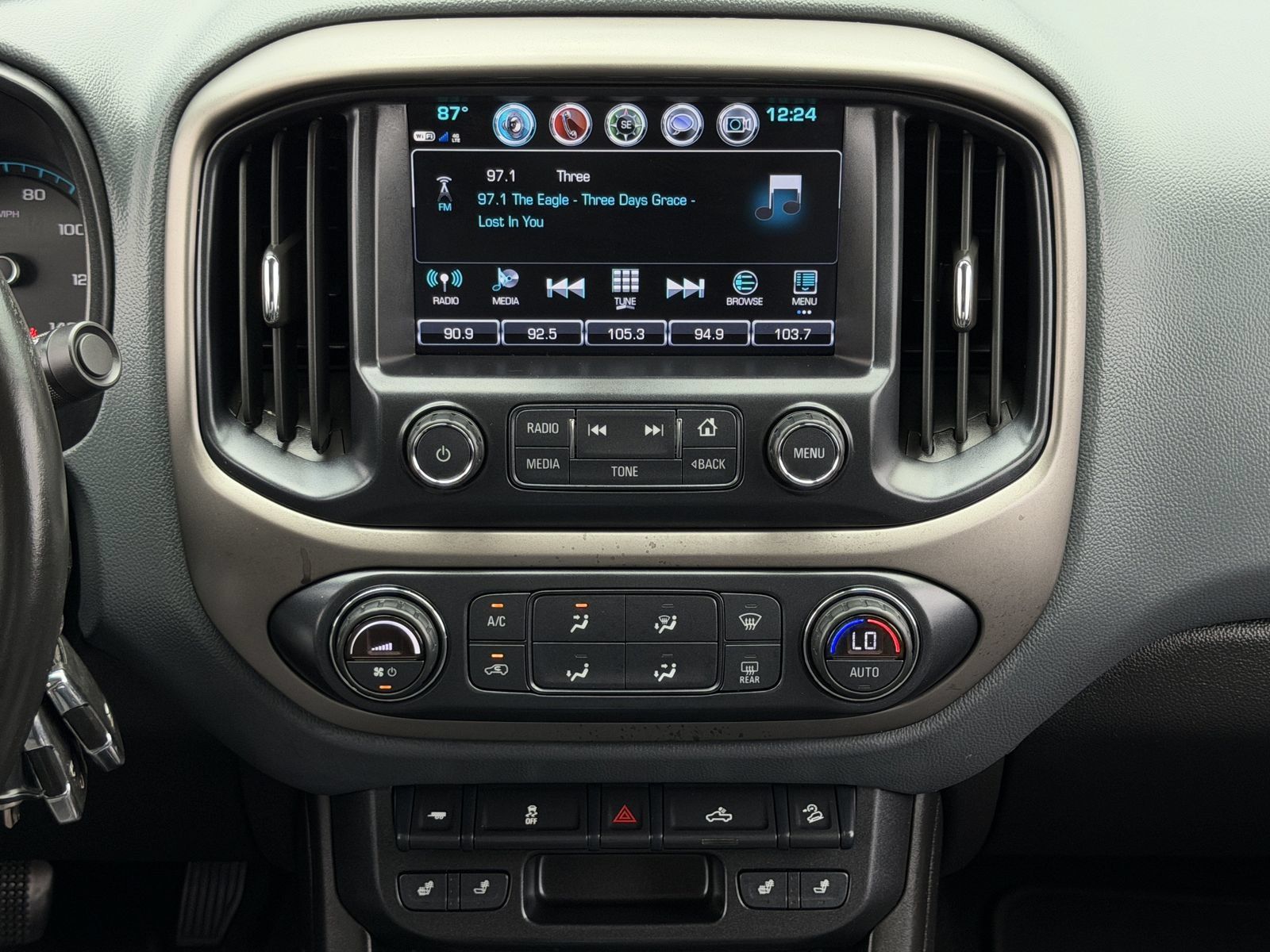 Used 2018 Chevrolet Colorado Z71 RWD image 18