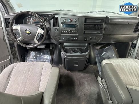 Used 2016 Chevrolet Express 2500 LS image 9