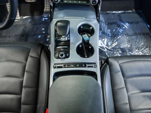 Used 2022 Kia Stinger GT2 AWD/4WD image 25