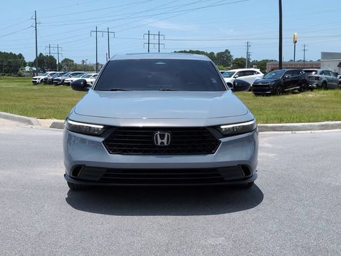 Used 2024 Honda Accord Sport image 10