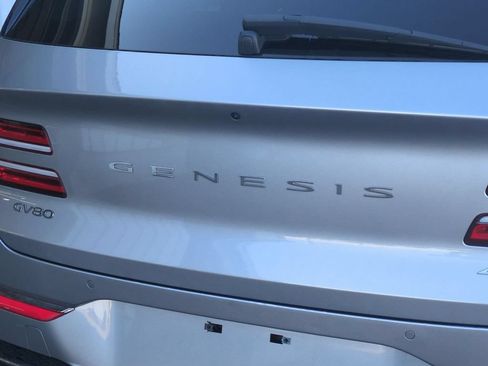 Used 2025 Genesis GV80 2.5T Standard AWD/4WD image 10