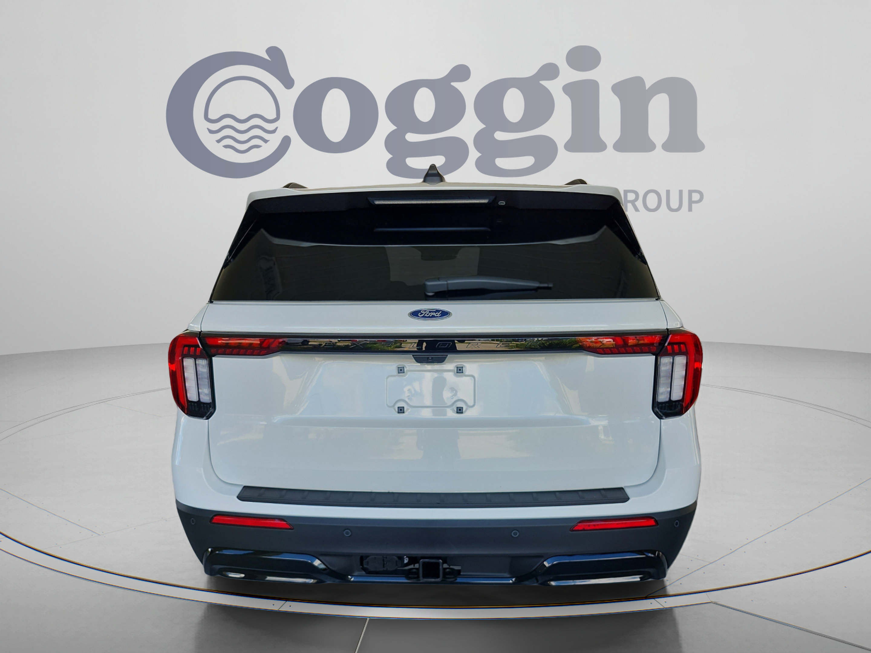 New 2026 Ford Explorer ST-Line w/ ST-Line Street Pack RWD image 4